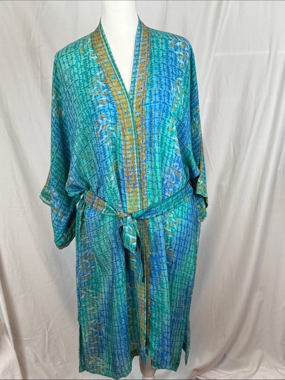 Women's Indie Ella 100% Silk Robe Sustainable Bohemian Size Small Medium